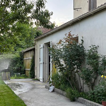 Endroit Charmant Coulommiers Exterior foto