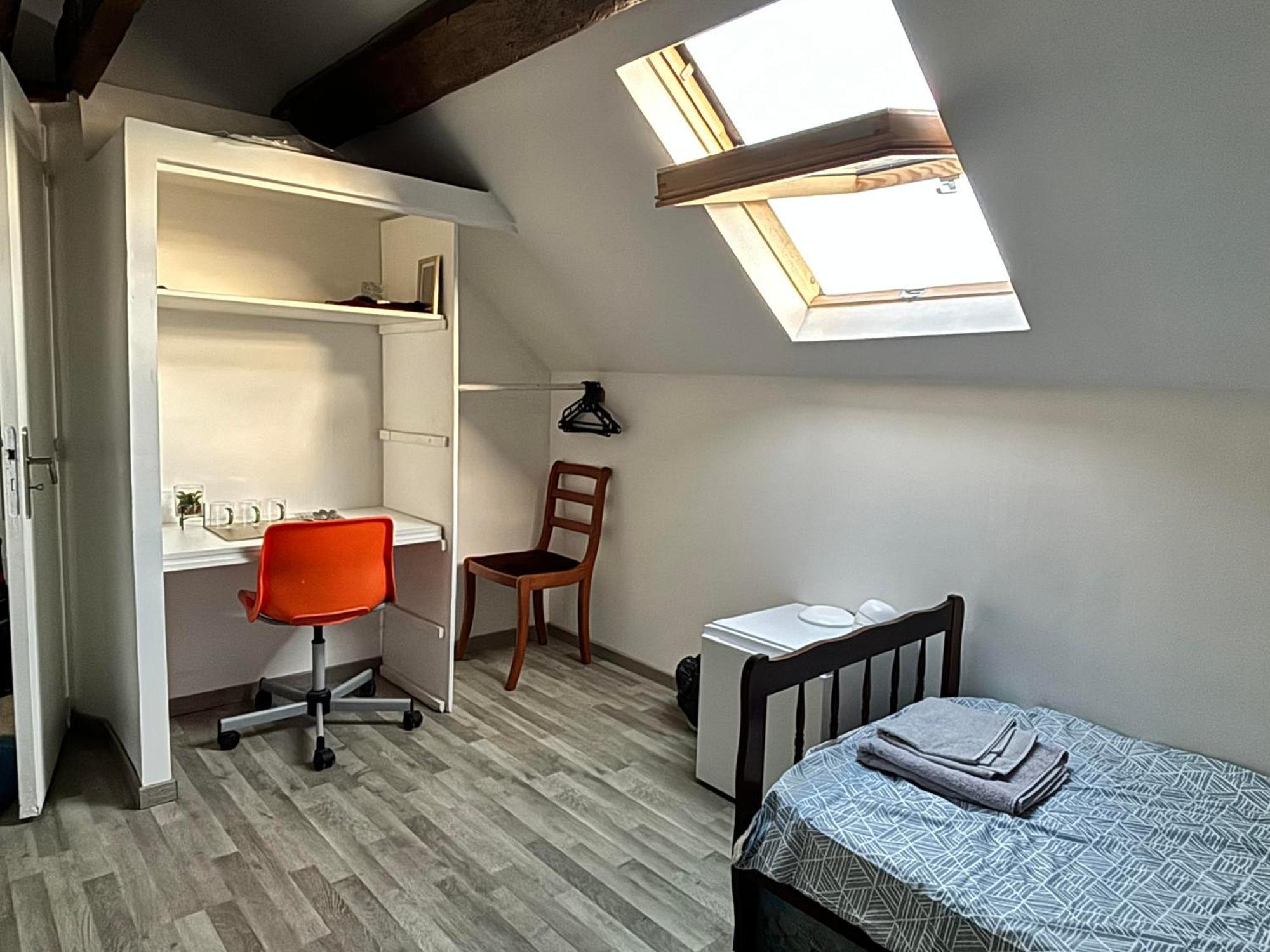 Endroit Charmant Coulommiers Exterior foto